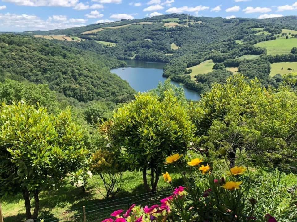 Auberge Du Lac Mandailles  Zewnętrze zdjęcie