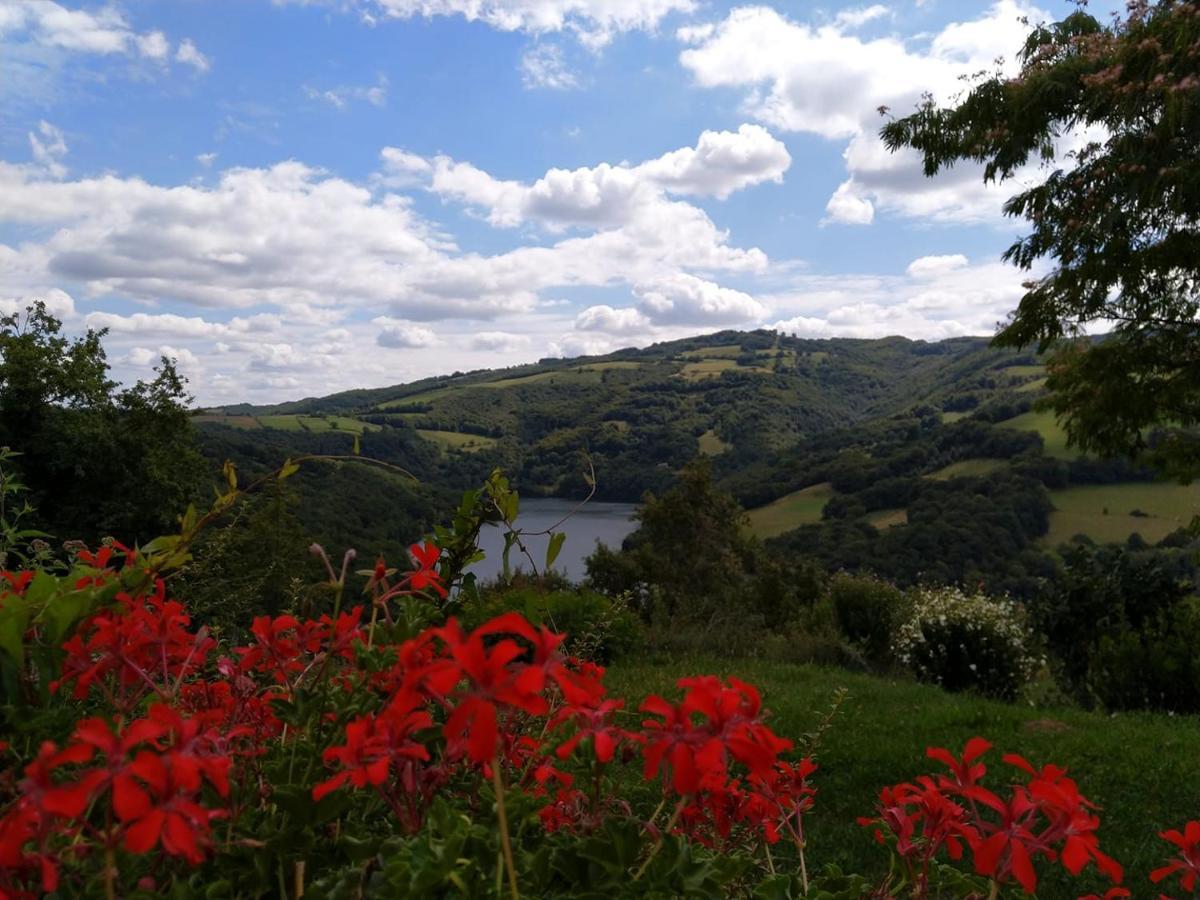 Auberge Du Lac Mandailles  Zewnętrze zdjęcie